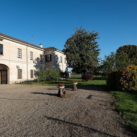 Agriturismo Cascina Graziosa Cameriano Экстерьер фото