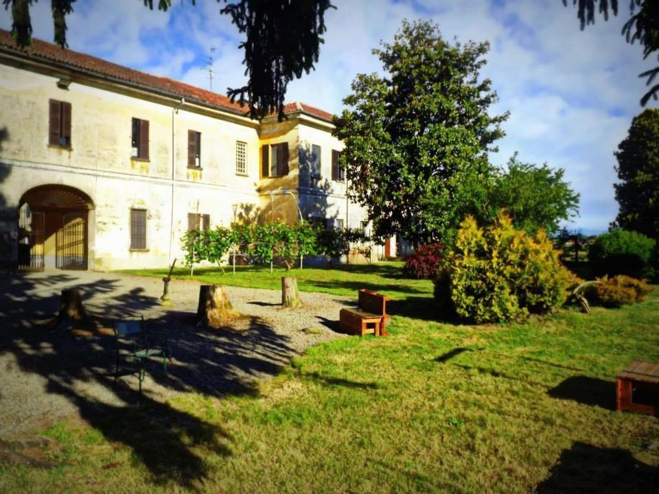 Agriturismo Cascina Graziosa Cameriano Экстерьер фото